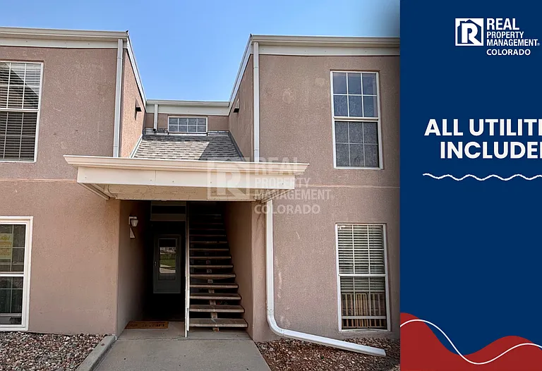 3440 Parkmoor Village Dr #V — Photo 1