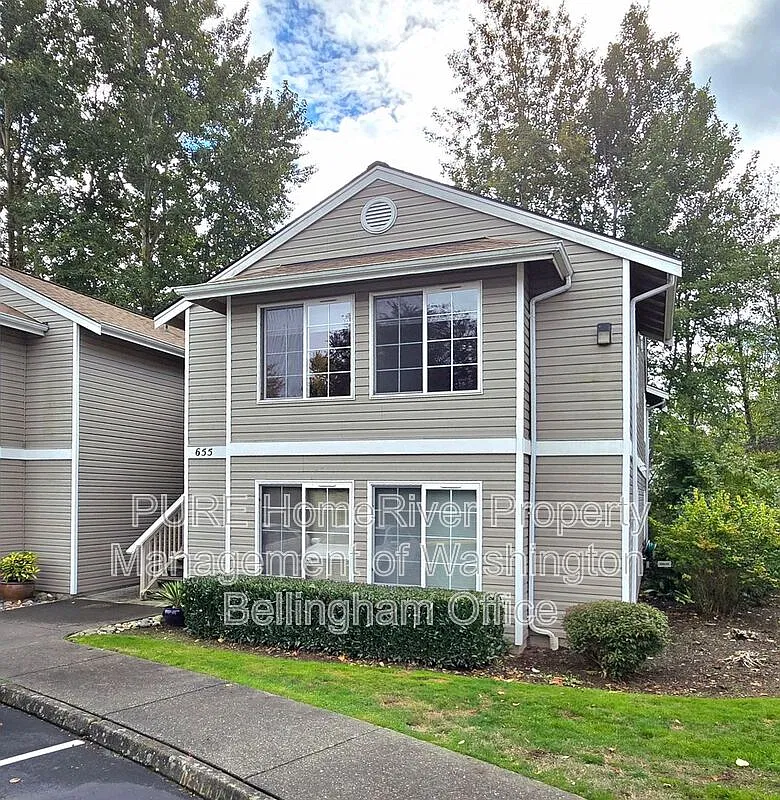 2 bed, 2.0 bath, 920 sqft, $1,650 — Photo 1