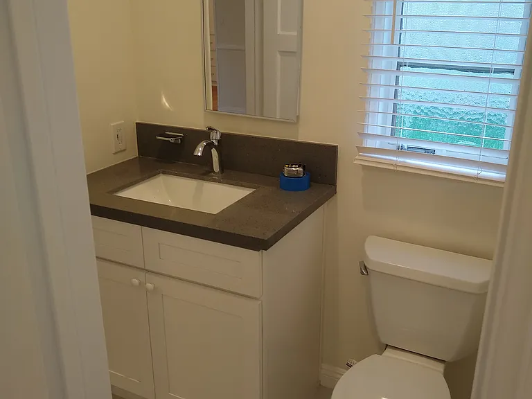 1228 S Longwood Ave #1228 — Photo 41