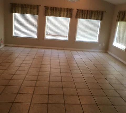 4th image of 1208 Bristol Blvd