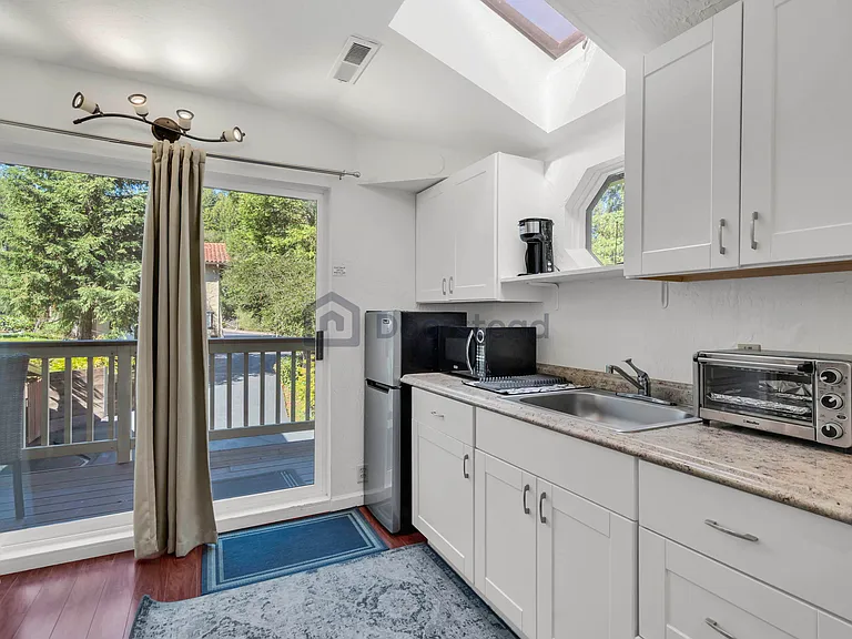 399 Old Mill Pond Rd #2 — Photo 8