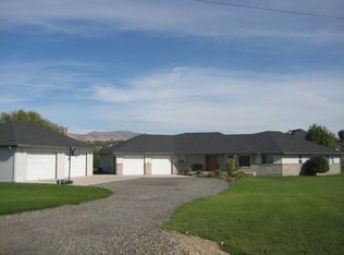 461 White Rd, Yakima, WA 98901