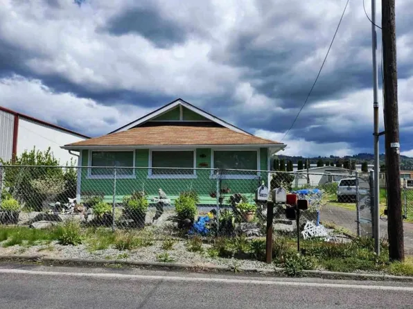 2106 Clinton St, Kelso, WA 98626