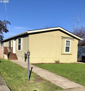 1415 S Bertelsen Rd Spc 143, Eugene, OR, 97402