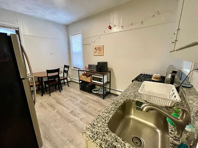 26.5 Charter St #2 — Photo 5
