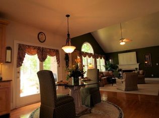 10733 Golf Link Dr, Raleigh, NC 27617