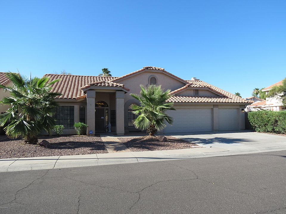 1st image of 10910 W Cottonwood Ln