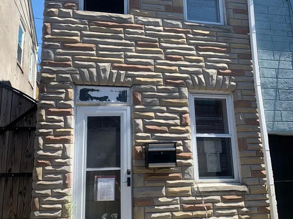 233 S Chapel St, Baltimore, MD 21231