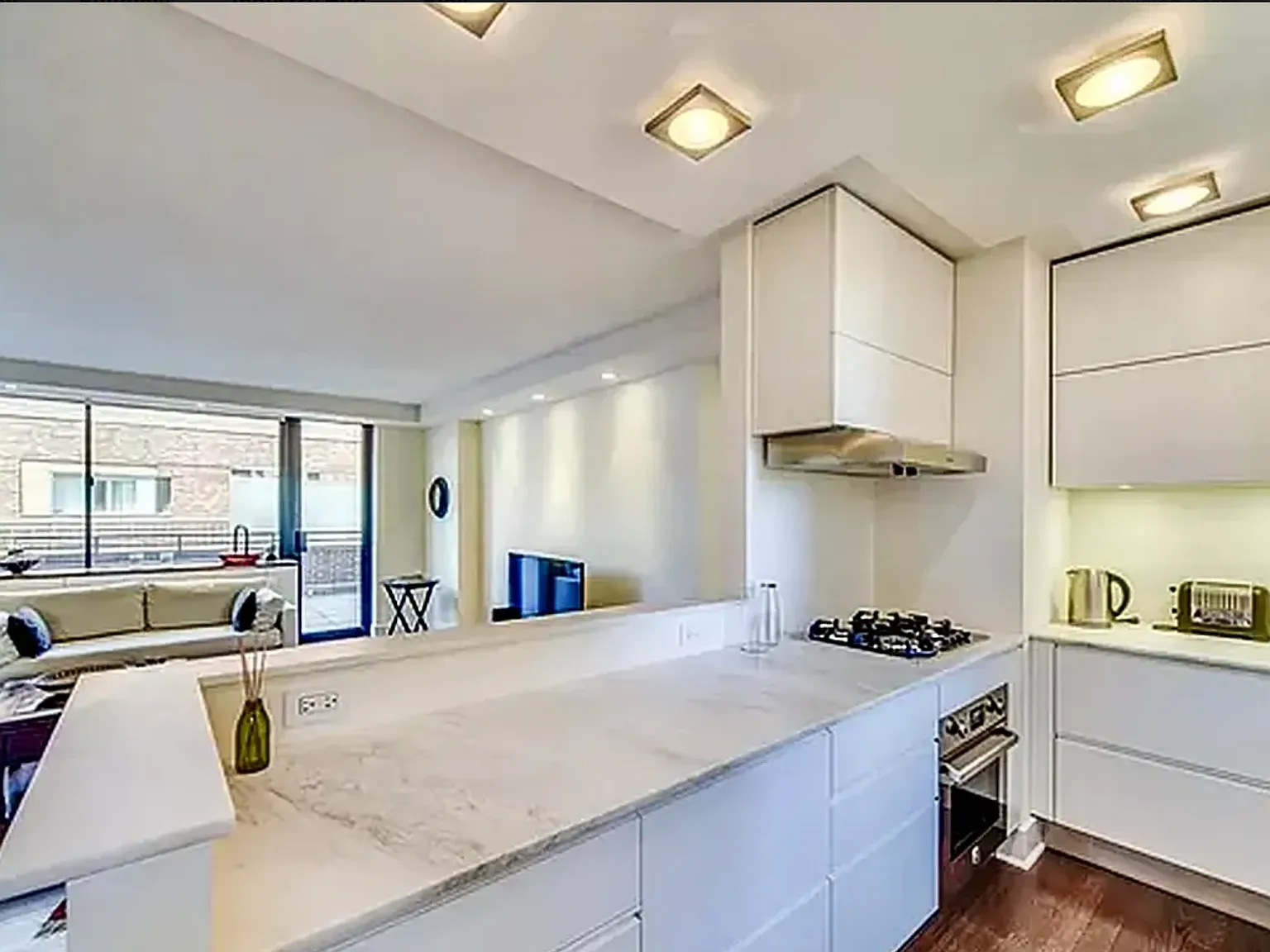 45 West 67th Street — Photo 4