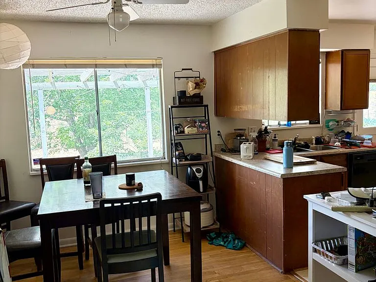 1001 Waite Dr — Photo 4