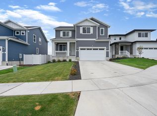 527 W Flora Dr, Saratoga Springs, UT 84045