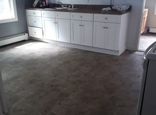 88 Blackstone St APT 204, Woonsocket, RI 02895