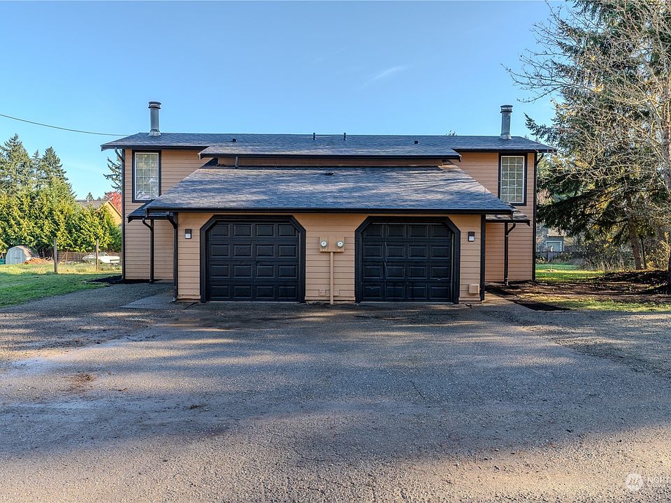 1st image of 15909 15911 18th Avenue Ct E