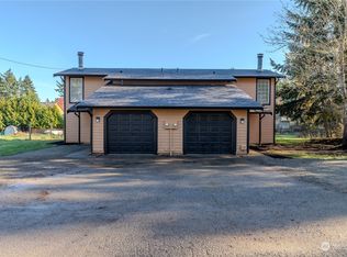 15909-15911 18th Avenue Ct E, Tacoma, WA 98445