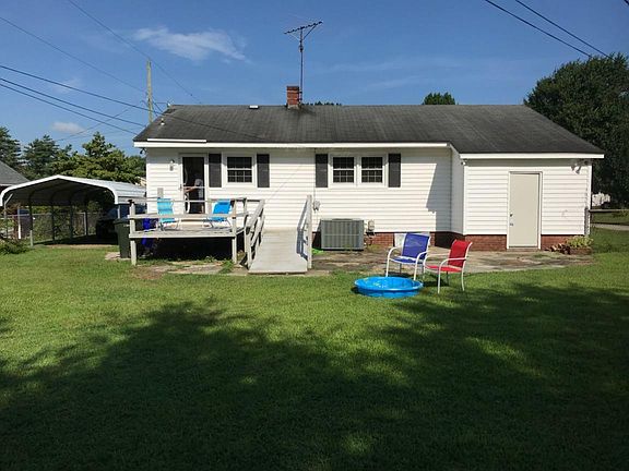 3rd image of 2904 Rose St