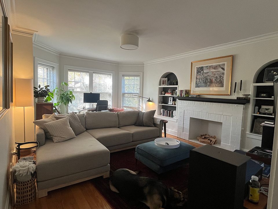 1st image of 557 Barton Ave Unit 1