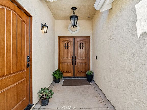 3rd image of 6763 Ridgeside Dr