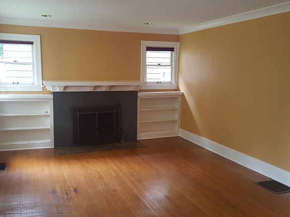 Living room with fireplace