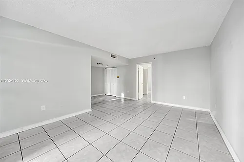2011 NW Bay Dr Photo 1