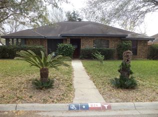 824 Meadow Wood Dr, Donna, TX 78537