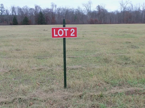 2 Twin Oaks Trl, Grantsburg, WI 54840