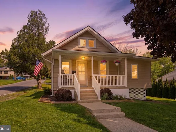 1949 Reading Ave, Reading, PA 19609