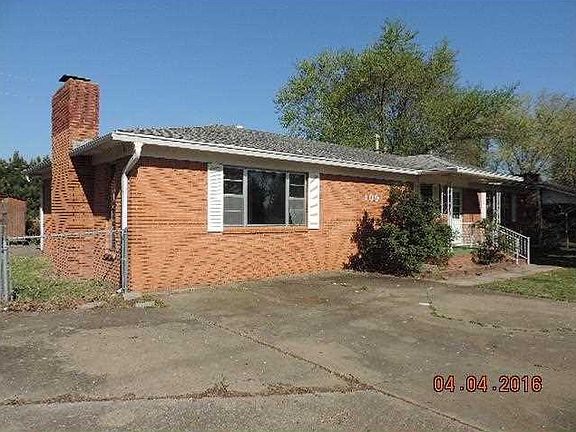 2nd image of 109 N 31st St