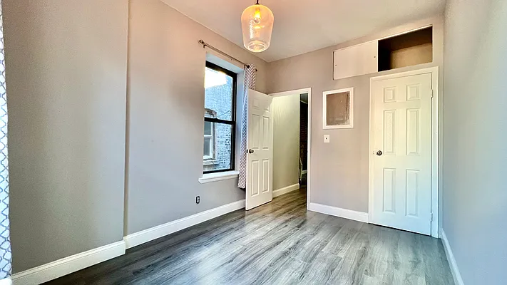 Rented by JK Dansar Corp | media 9