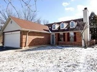 2905 Fox Hill Rd, Aurora, IL 60504