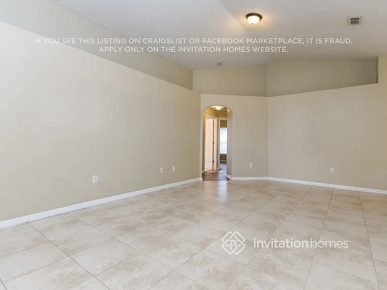 27 Sura Blvd — Photo 4