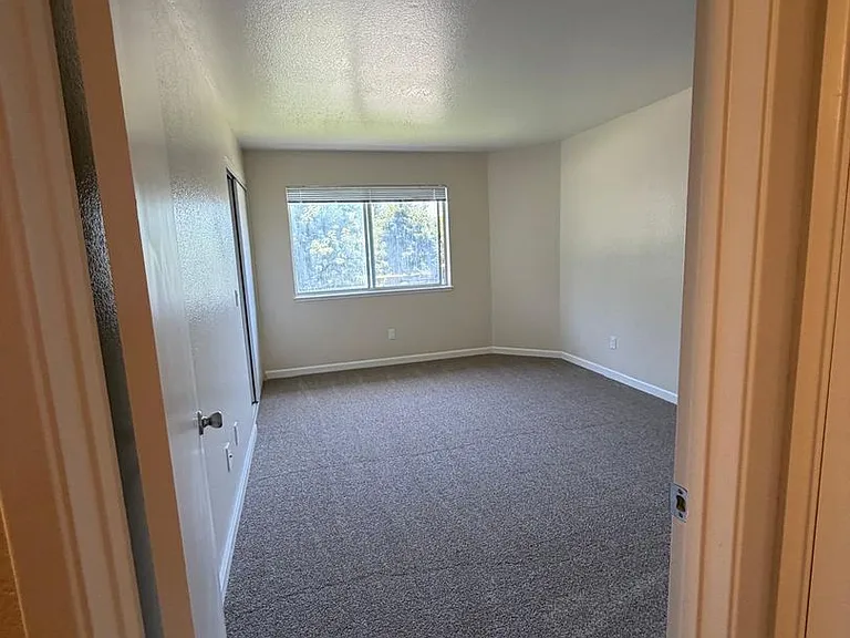 Westbrook Townhomes — Photo 21