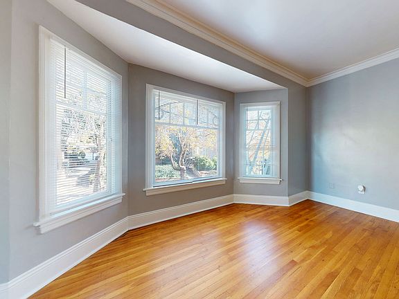 3rd image of 433 Bellevue Ave #2