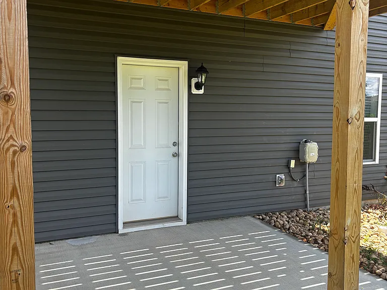 935 Utopia Ln — Photo 45