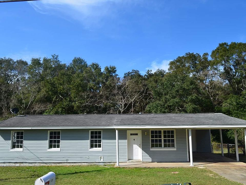 1st image of 1126 Amiens Way