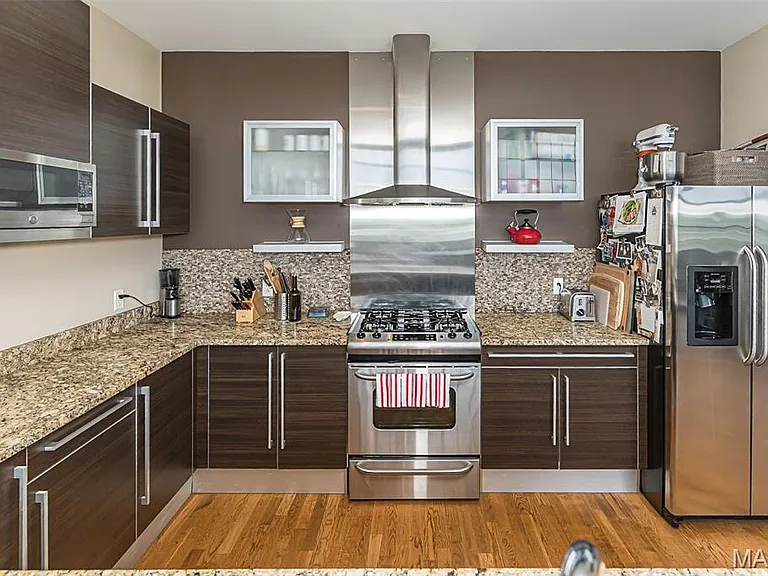 4100 Forest Park Ave #501 — Photo 13
