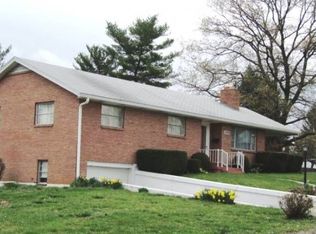 17402 Flower Ave, Hagerstown, MD 21740
