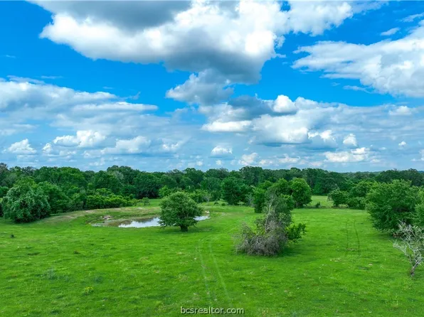1 Sadberry County Rd, Bryan, TX 77807