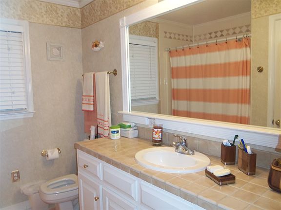 4th image of 154 Riverrun Dr