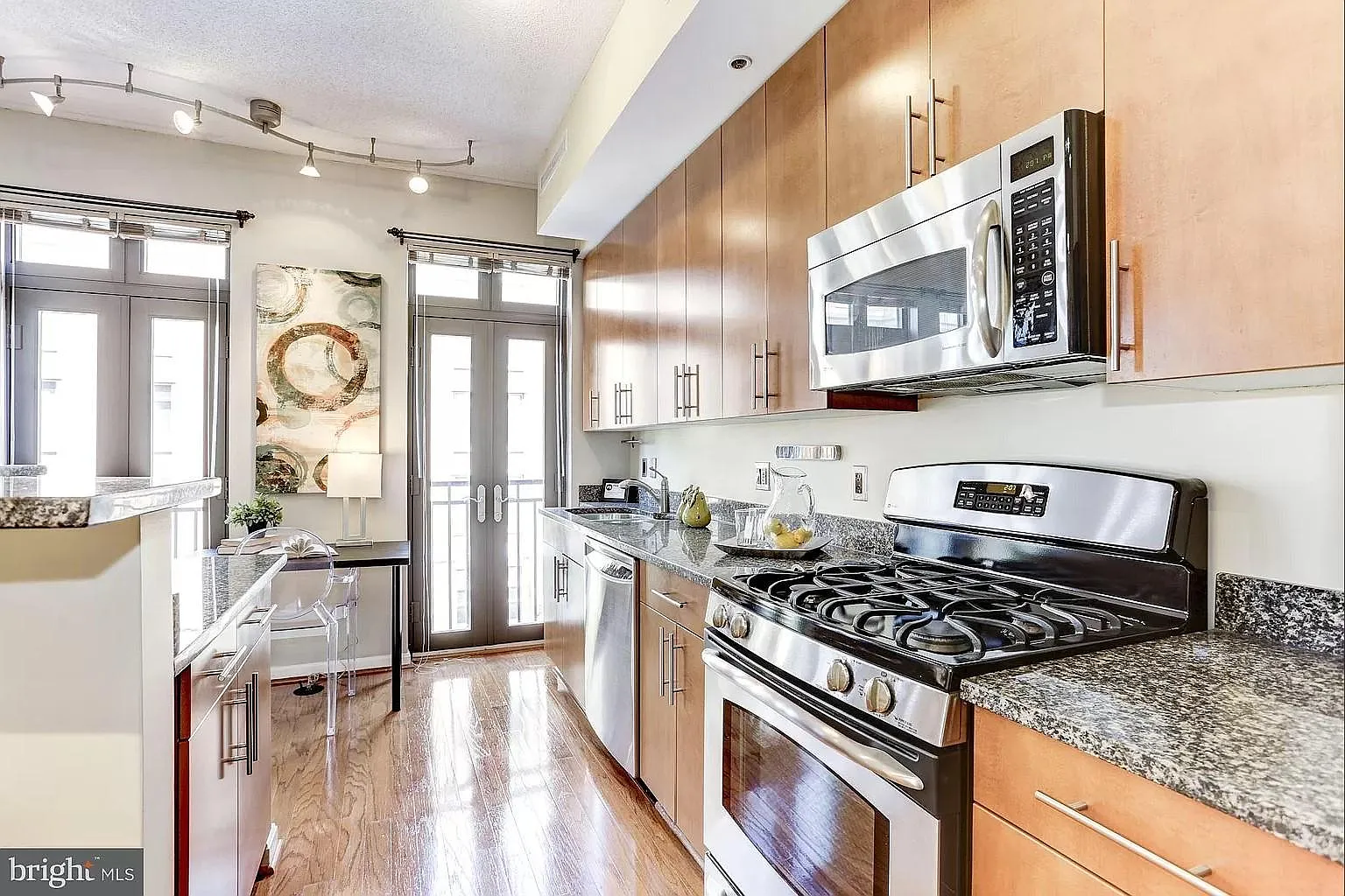 1390 Kenyon St NW — Photo 1