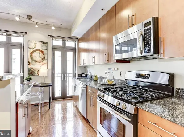 1390 Kenyon St NW, Washington, DC