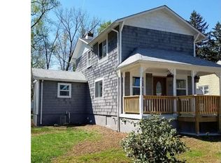 58 Thomas Ave, Maple Shade, NJ 08052