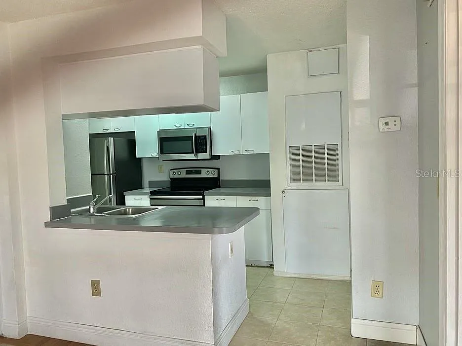 1 bed, 583 sqft, $1,400 — Photo 3