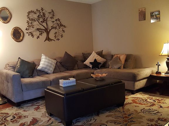4th image of 9241 Henley Way