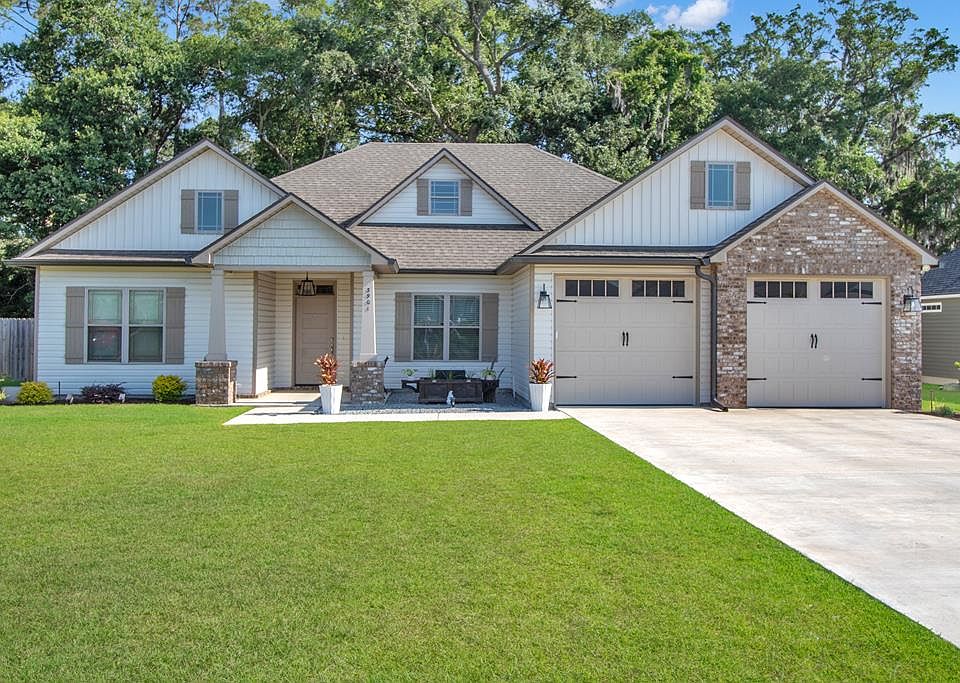 1st image of 3901 Duchess Ct
