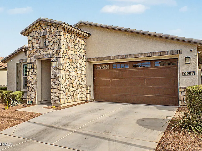 19987 W Glenrosa Ave — Photo 30