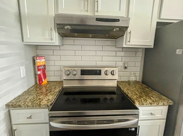 2340 Beaver Ruin Rd APT 62