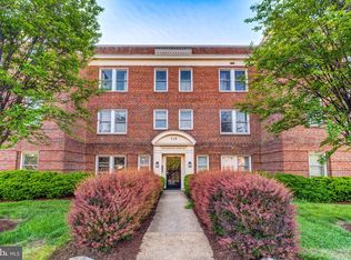 719 S Saint Asaph St APT 208, Alexandria, VA 22314