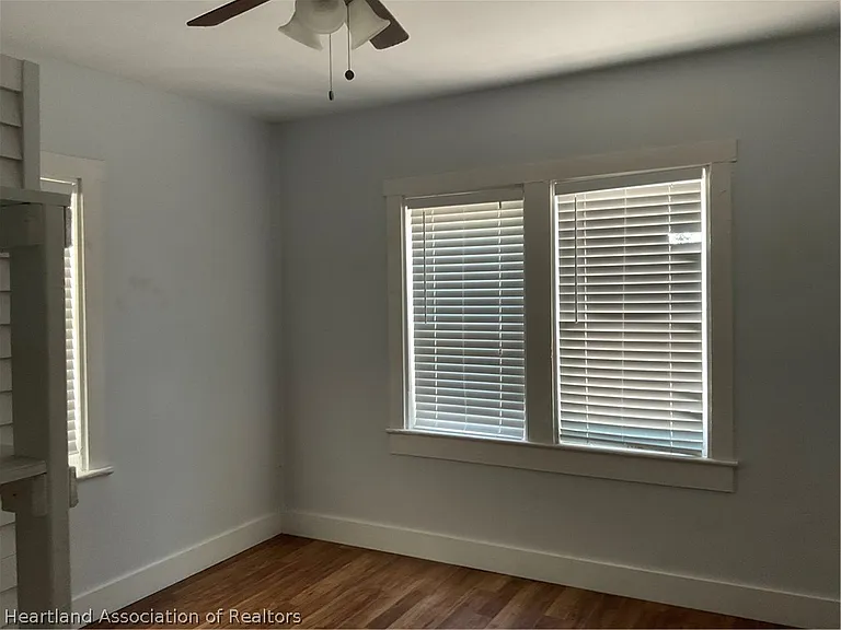 100 Gwen Hill St — Photo 10