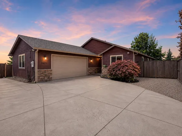 7431 Jerae Pl, White City, OR 97503