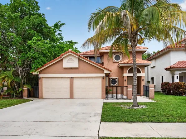 587 NW 38th Ave, Deerfield Beach, FL 33442